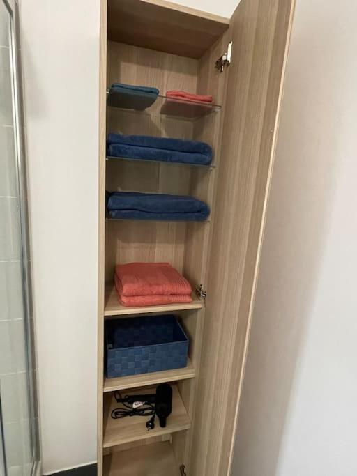 Superbe T2 Proche De La Gare Rer Tgv Massy Palaiseau Apartment Luaran gambar